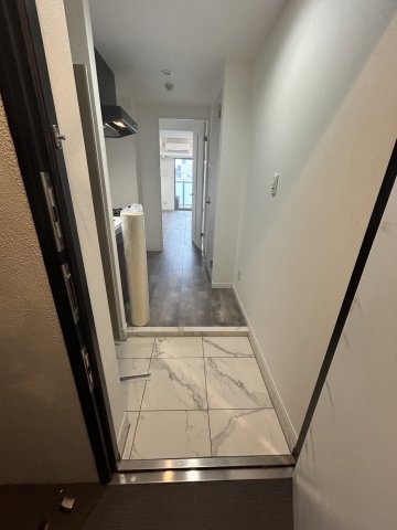 玄関　※同シリーズの参考写真