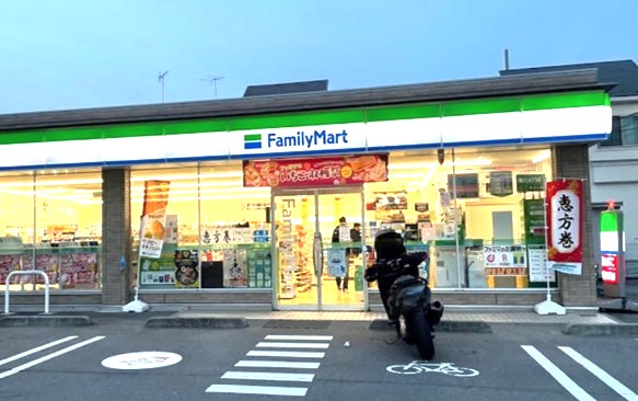 コンビニ　ファミリーマート川崎南野川店（コンビニ）まで237m