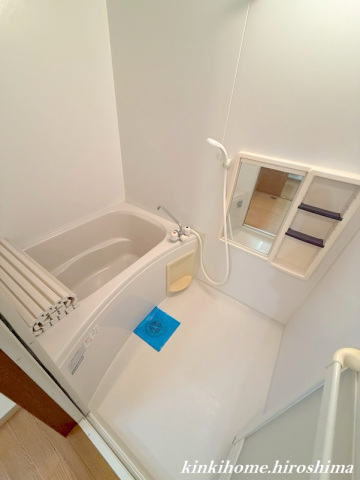 バス・シャワールーム　写真は別のお部屋です。は別のお部屋です。現況を優先。