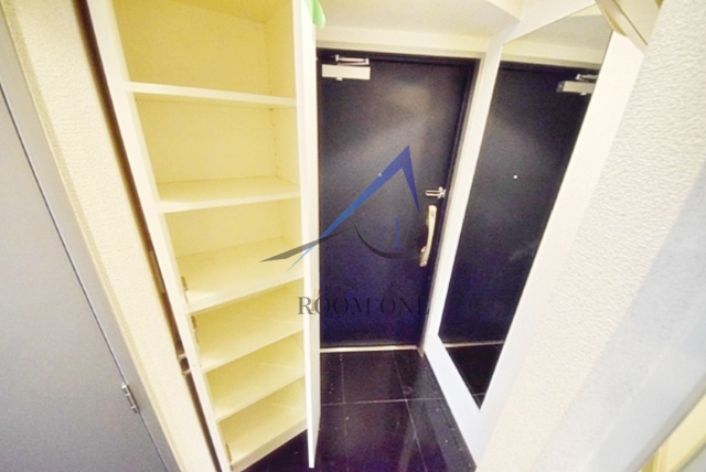 玄関　玄関です。