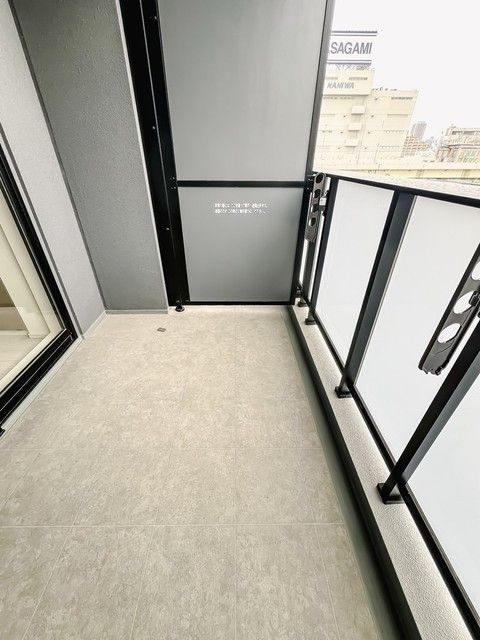 バルコニー