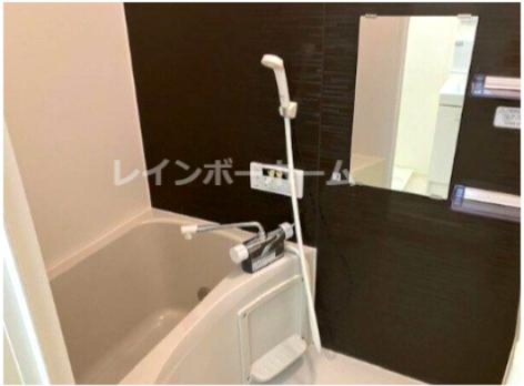 バス・シャワールーム　※建築中のため同施工会社参考写真となります。