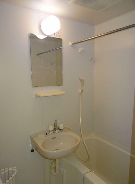 バス・シャワールーム　同一仕様