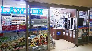 コンビニ　ローソン 岡山市役所店（コンビニ）まで182m