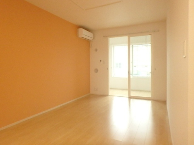 居室・リビング　図面と現状に相違がある場合には現状を優先