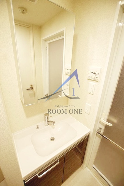 洗面設備　洗面台です。