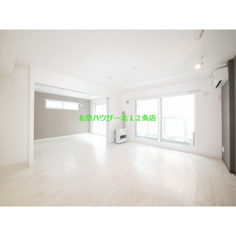 居室・リビング　リビング