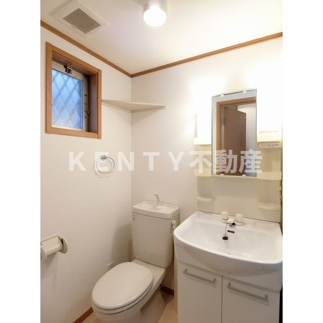 洗面設備　広い洗面スペース