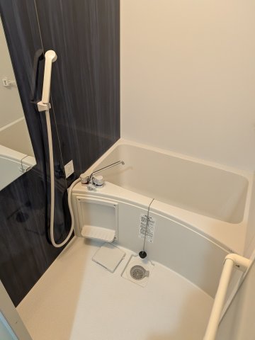 バス・シャワールーム　ゆっくり温まれますよ