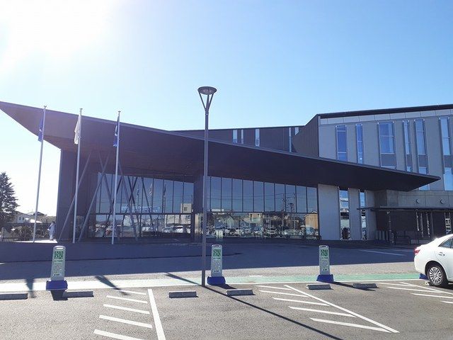 役所　石岡市役所（役所）まで569m