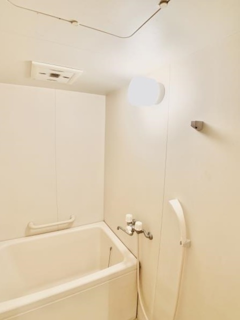 バス・シャワールーム　バスルーム