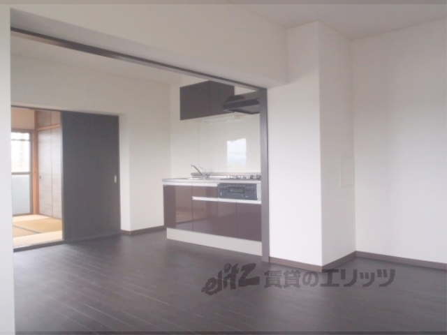 居室・リビング　リビング