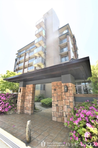 建物外観　姪浜駅近くのマンション！駐車場２台目契約可能です。