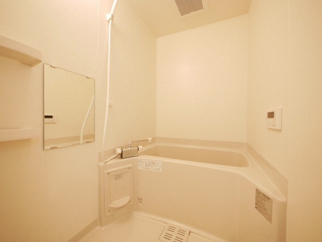 バス・シャワールーム　バス・シャワールーム