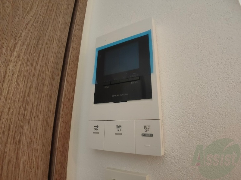 セキュリティ　ＴＶモニター付インターホンです。来客者の顔が見えるので安心！