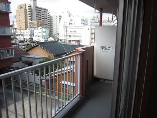 バルコニー　川口ビル