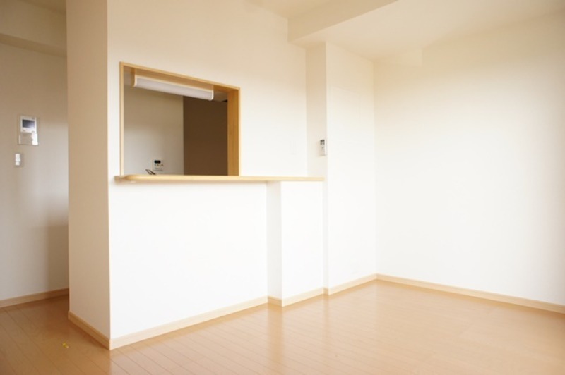 居室・リビング　図面と現状に相違がある場合には現状を優先