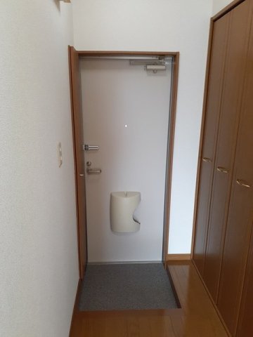 玄関　明るい玄関です