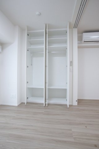 収納　※別部屋の参考写真です。