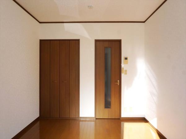 居室・リビング　内装