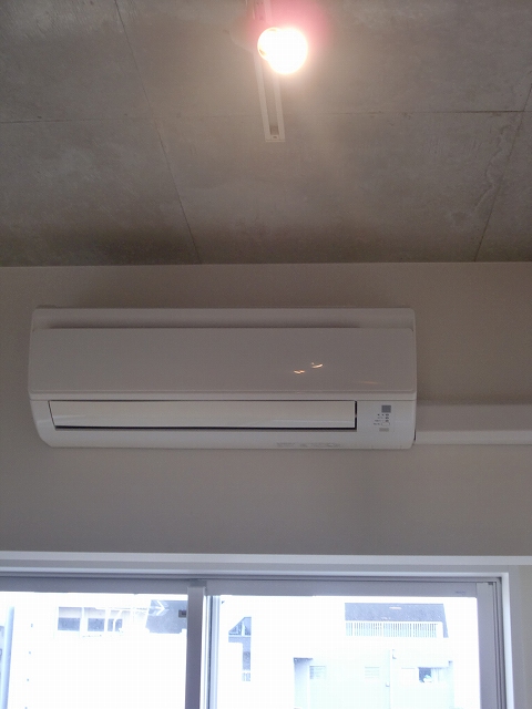 その他設備　エアコンあります