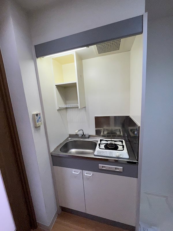 キッチン　1003号室(2023.3.30)