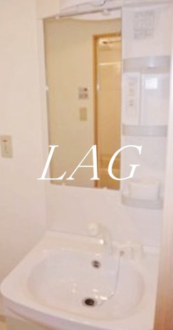 洗面設備　洗面台です。