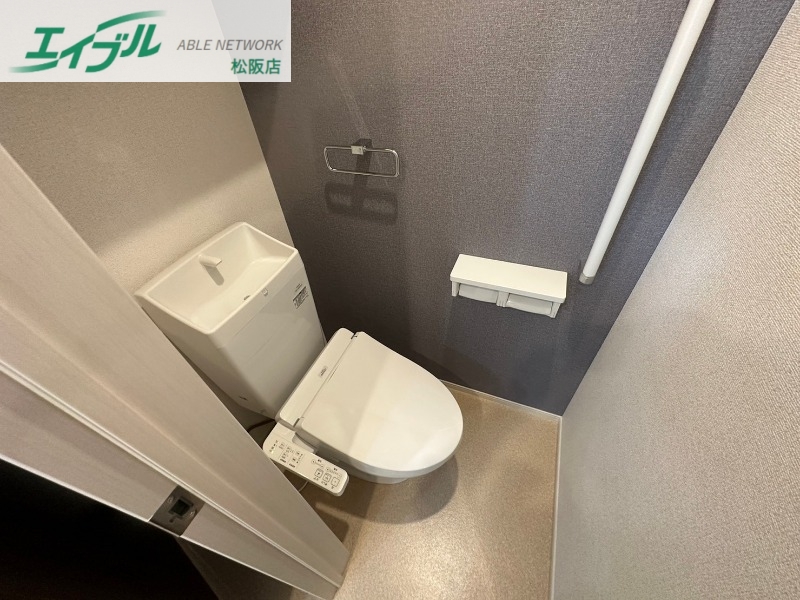 トイレ　同型タイプ画像