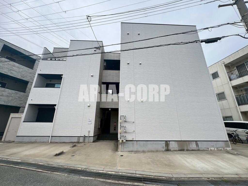 建物外観　2018年完成、大手ハウスメーカー施工デザイナーズアパート！