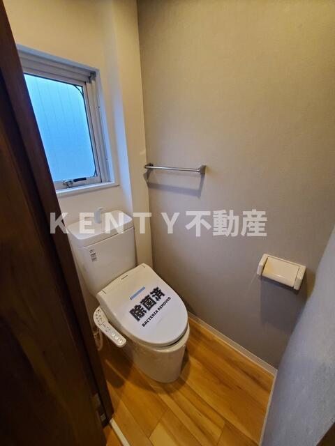 トイレ　清潔感のあるトイレです