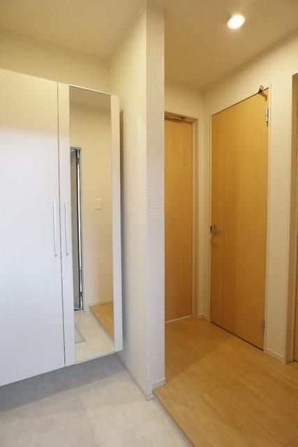 玄関　☆広々とした玄関です☆