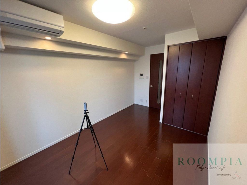 居室・リビング　※同タイプの別のお部屋です。