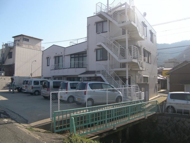 病院　小林医院（病院）まで590m