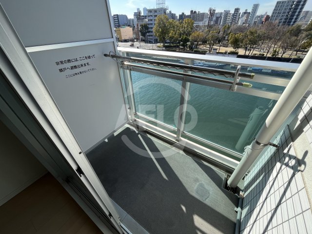 バルコニー　サムティ西長堀リバーフロント　バルコニー