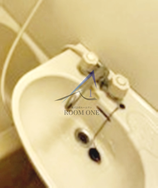 洗面設備　洗面台です。