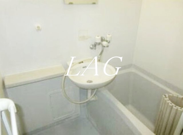 バス・シャワールーム　お風呂です。