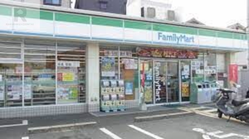 コンビニ　ファミリーマート東大阪中石切店（コンビニ）まで504m