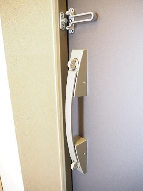 玄関　ダブルロック