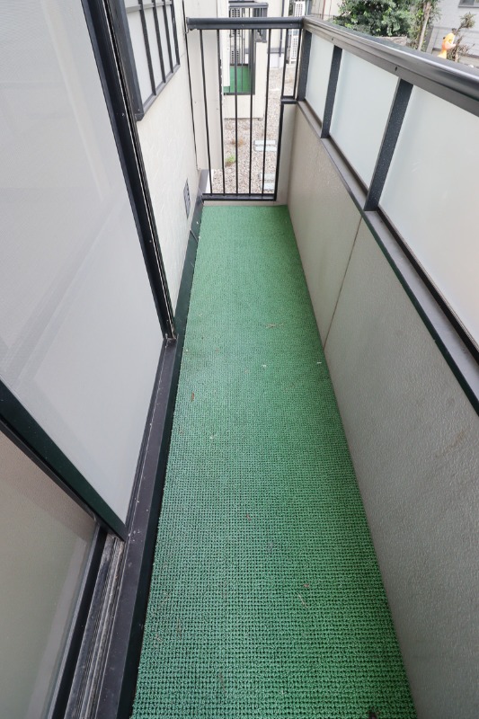 バルコニー　図面と現状に相違がある場合には現状を優先