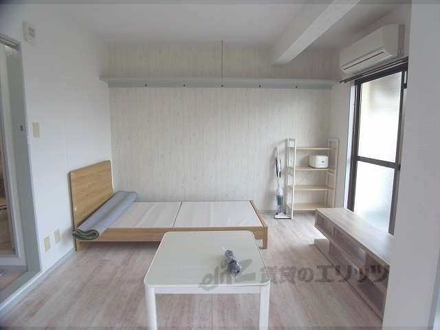 居室・リビング　洋室