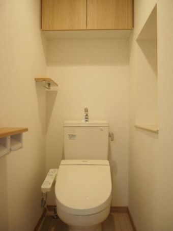 トイレ　トイレ