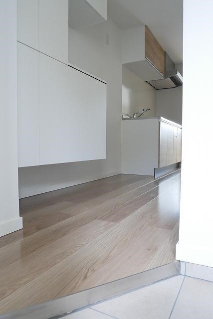 玄関　★《見学予約受け付け中》設備充実のハイグレード賃貸マンション