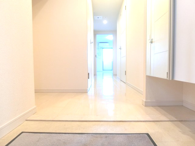 玄関　詳細は、RISUMO江坂本店→06-6155-7137まで♪