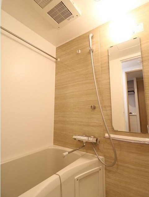 バス・シャワールーム　風呂