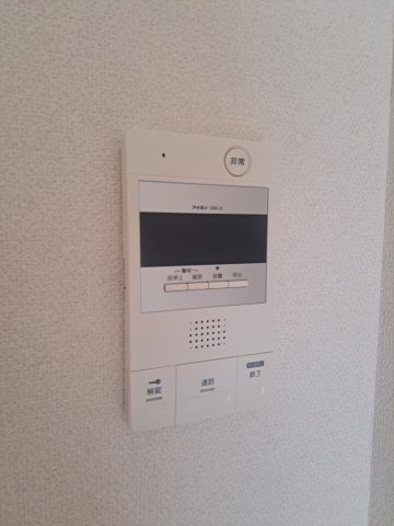 セキュリティ　TV付きインターホンでセキュリティ面も安心です