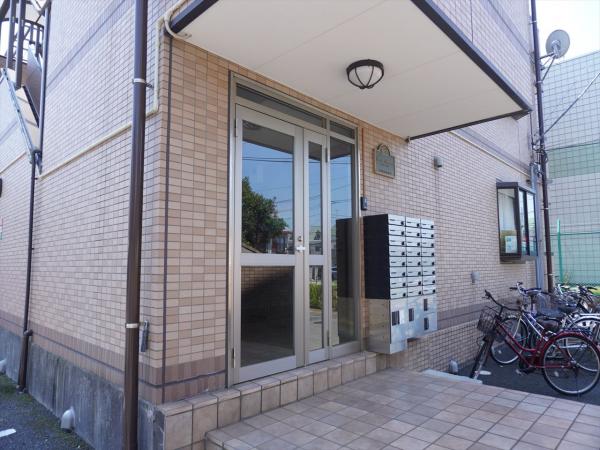 エントランス　エントランス