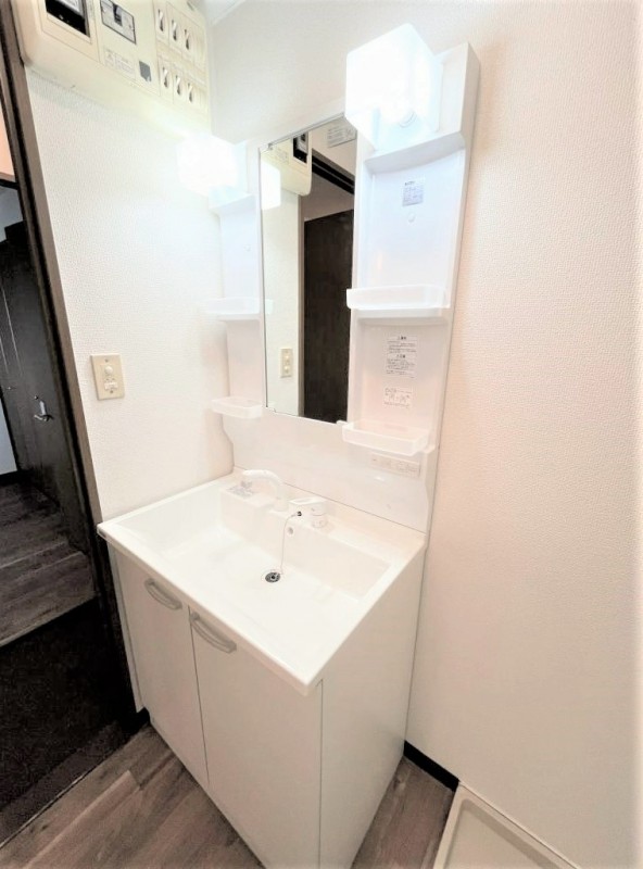 洗面設備　忙しい朝には欠かせない洗面所です