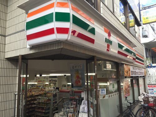 コンビニ　セブン-イレブン 笹塚店（コンビニ）まで2847m