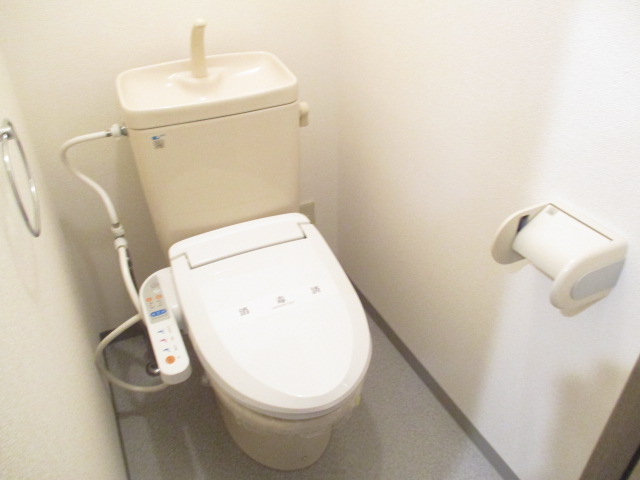 トイレ　※同建物同タイプ写真です。ご参考下さい。