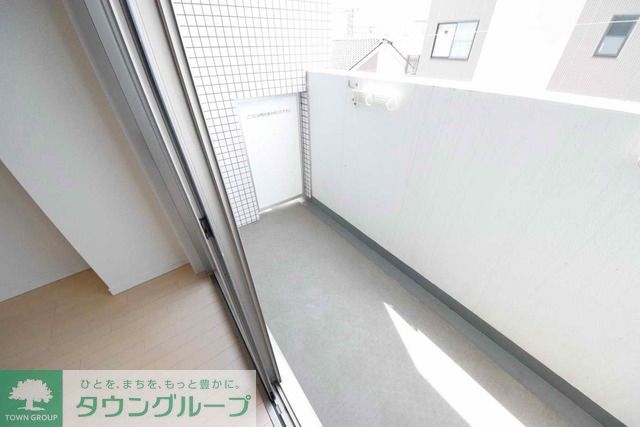 バルコニー　室内・室内設備